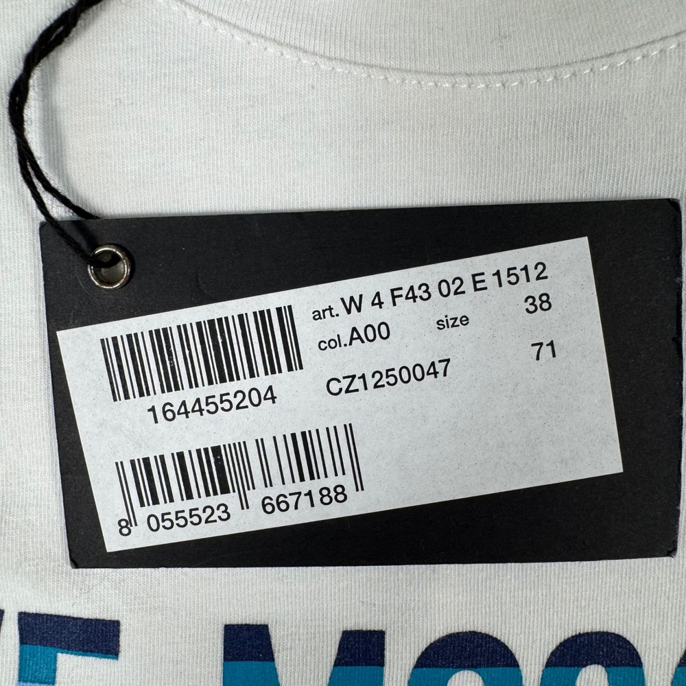 Y2K Love Moschino T-Shirt Women White Rainbow Logo Long Sleeve Top Size 2 - Picture 8 of 8